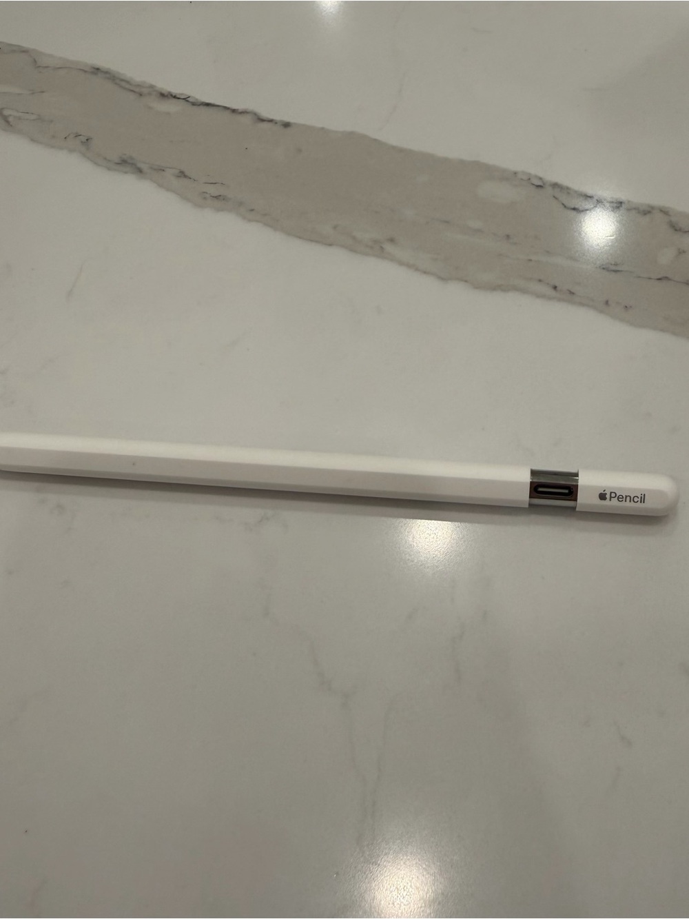 white apple pencil usb-c - Picture 2 of 4